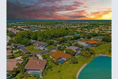 2092 Imperial Cir, Naples, FL 34110 - Photo 46