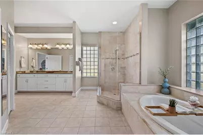 2092 Imperial Cir, Naples, FL 34110 - Photo 26