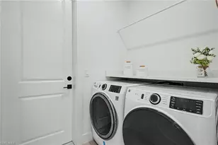 1721 NW 2nd St, Cape Coral, FL 33993 - Photo 12