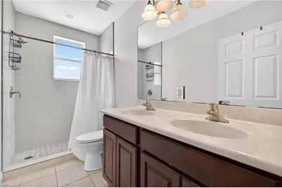 9734 Silvercreek Ct, Estero, FL 33928 - Photo 24