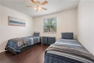 367 Dover Pl, Naples, FL 34104 - Photo 22