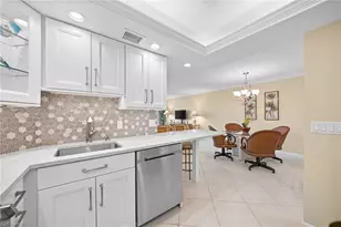 320 Seaview Ct, Marco Island, FL 34145 - Photo 6