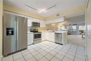 28750 Bermuda Bay Way, Bonita Springs, FL 34134 - Photo 10