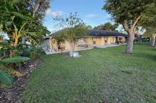 2779 Tropicana Blvd, Naples, FL 34116 - Photo 46