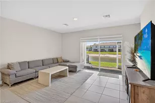 15396 Wildflower Cir, Naples, FL 34119 - Photo 14