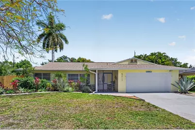 5217 Elm Ct, Cape Coral, FL 33904 - Photo 1
