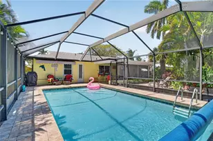 5217 Elm Ct, Cape Coral, FL 33904 - Photo 4