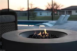 3302 SW 8th Pl, Cape Coral, FL 33914 - Photo 32