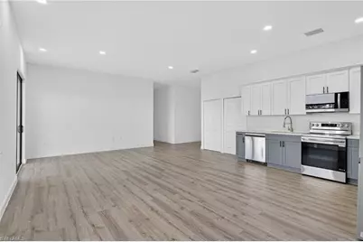 560 Genoa Ave S, Lehigh Acres, FL 33974 - Photo 22