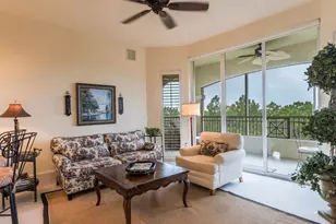 2728 Tiburon Blvd E, Naples, FL 34109 - Photo 10