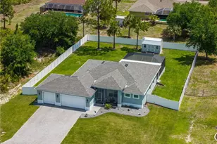 908 Hibiscus Ave, Lehigh Acres, FL 33972 - Photo 42