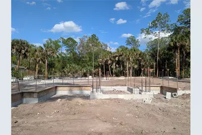 430 7th St SW, Naples, FL 34117 - Photo 10