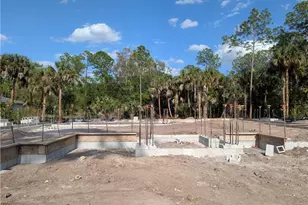 430 7th St SW, Naples, FL 34117 - Photo 10