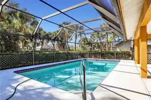 2474 Outrigger Ln, Naples, FL 34104 - Photo 32