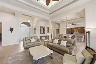 8907 Shenendoah Cir, Naples, FL 34113 - Photo 14