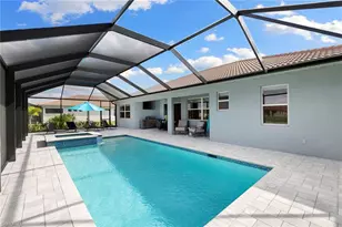 18713 Lake Hammock Dr, Naples, FL 34114 - Photo 32