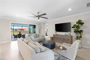 18713 Lake Hammock Dr, Naples, FL 34114 - Photo 6