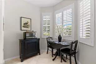 2335 Carrington Ct, Naples, FL 34109 - Photo 4