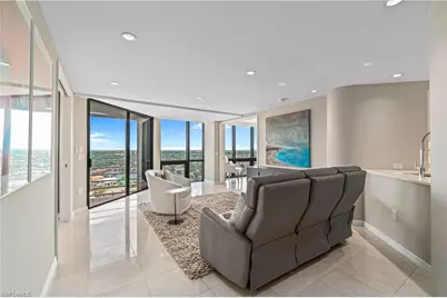 4751 Gulf Shore Blvd N #PH-03, Naples, FL 34103 - Photo 2