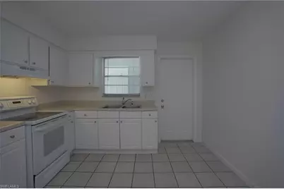 1193 S Alhambra Cir, Naples, FL 34103 - Photo 10