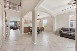 2446 Heydon Cir E, Naples, FL 34120 - Photo 10