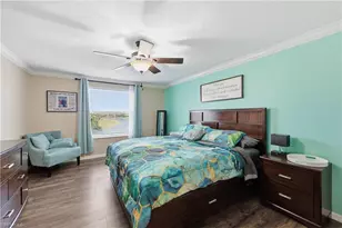 2446 Heydon Cir E, Naples, FL 34120 - Photo 24