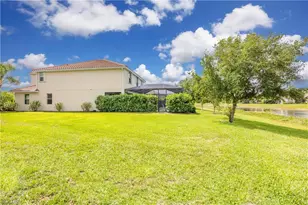 2446 Heydon Cir E, Naples, FL 34120 - Photo 34