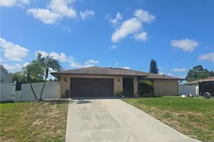4472 30th Pl SW, Naples, FL 34116 - Photo 1