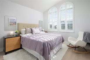 1070 5th St S, Naples, FL 34102 - Photo 16