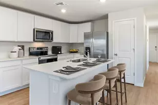 2681 Soft Coral Wy, North Fort Myers, FL 33903 - Photo 2