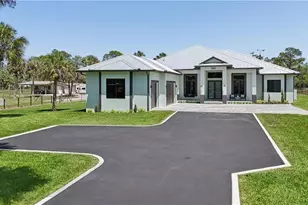 360 13th St SW, Naples, FL 34117 - Photo 2