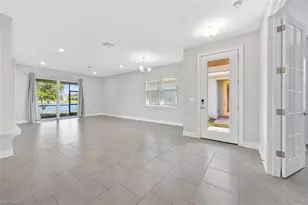 1117 Rolling Brk Ln, Naples, FL 34114 - Photo 18