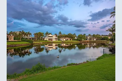 4856 Crayton Rd, Naples, FL 34103 - Photo 2