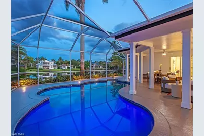 4856 Crayton Rd, Naples, FL 34103 - Photo 6