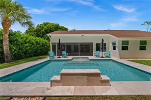 2476 River Reach Dr, Naples, FL 34104 - Photo 38