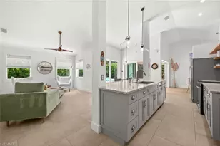 2476 River Reach Dr, Naples, FL 34104 - Photo 16