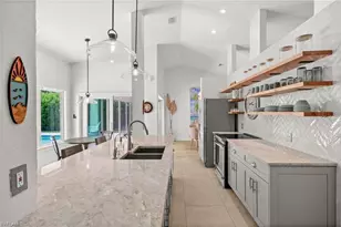 2476 River Reach Dr, Naples, FL 34104 - Photo 22
