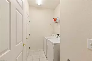 4873 Hampshire Ct, Naples, FL 34112 - Photo 20