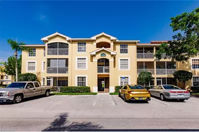 4700 Saint Croix Ln #318, Naples, FL 34109 - Photo 2