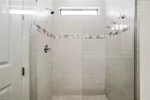 9395 Greyhawk Trl, Naples, FL 34120 - Photo 22