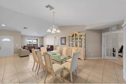 218 Pembroke St, Lehigh Acres, FL 33974 - Photo 8