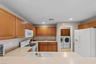 218 Pembroke St, Lehigh Acres, FL 33974 - Photo 12