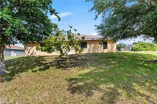 218 Pembroke St, Lehigh Acres, FL 33974 - Photo 28