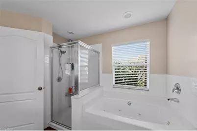 218 Pembroke St, Lehigh Acres, FL 33974 - Photo 18