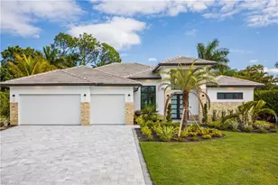 231 Legacy Ct, Naples, FL 34110 - Photo 2