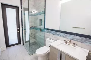 231 Legacy Ct, Naples, FL 34110 - Photo 16