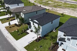 17392 Monte Isola Wy, Fort Myers, FL 33917 - Photo 4