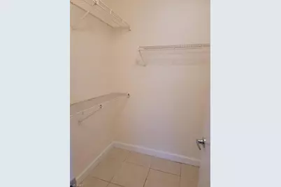 190 Santa Clara Dr #190-4, Naples, FL 34104 - Photo 8