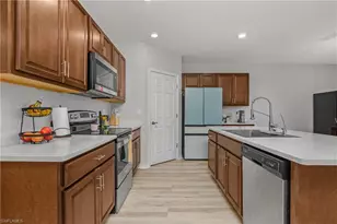 2544 NW 20th Pl, Cape Coral, FL 33993 - Photo 14