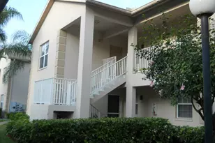 332 Bradstrom Cir, Naples, FL 34113 - Photo 2